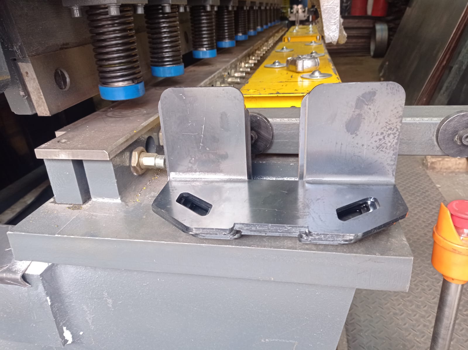 FABRICACIÓN DE ESTRUCTURAS EN LASER - Imagen 2